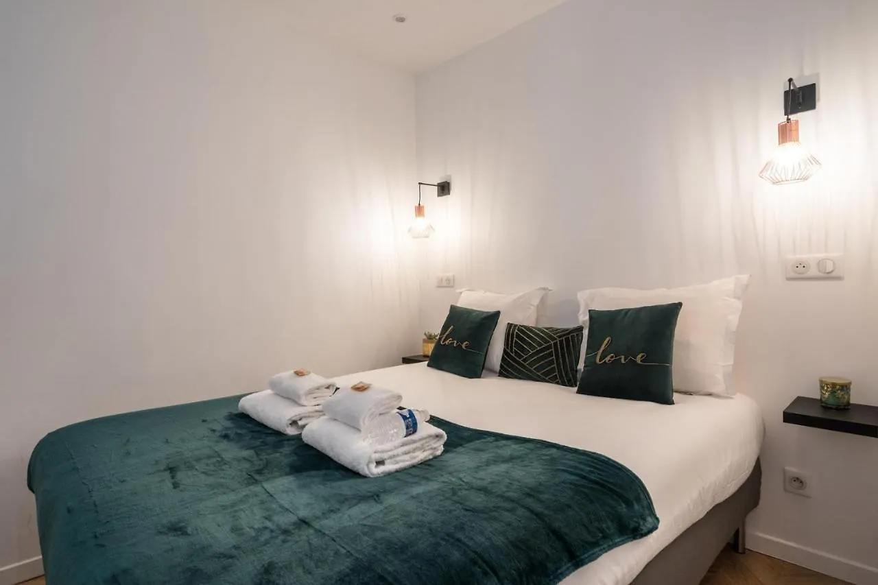 Cmg Rambuteau Marais 3 Daire Paris